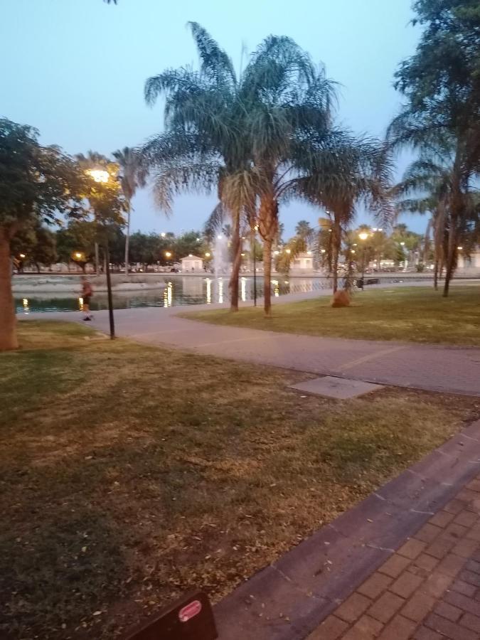 Apartamento Abadia Малага Екстер'єр фото