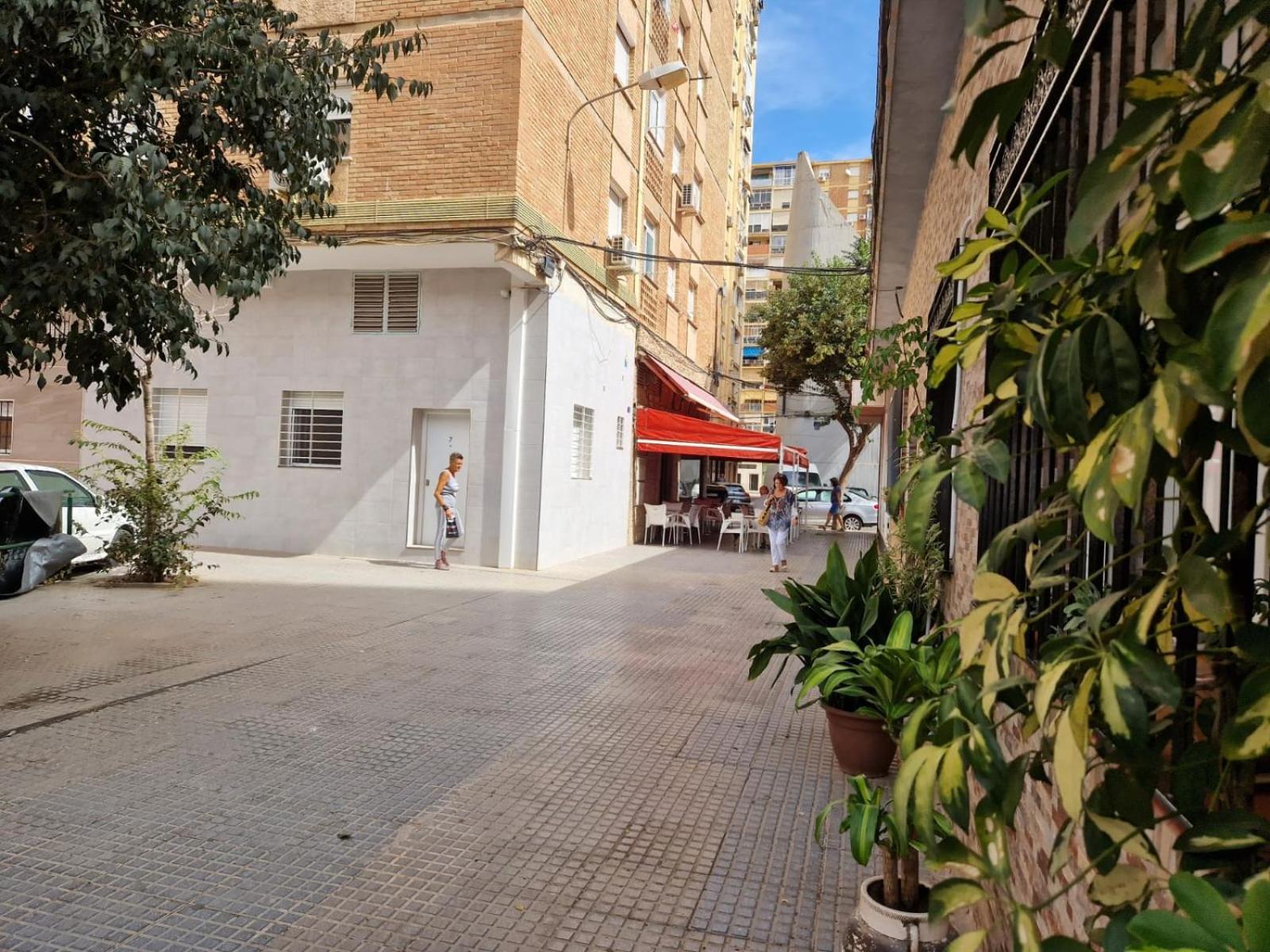 Apartamento Abadia Малага Екстер'єр фото